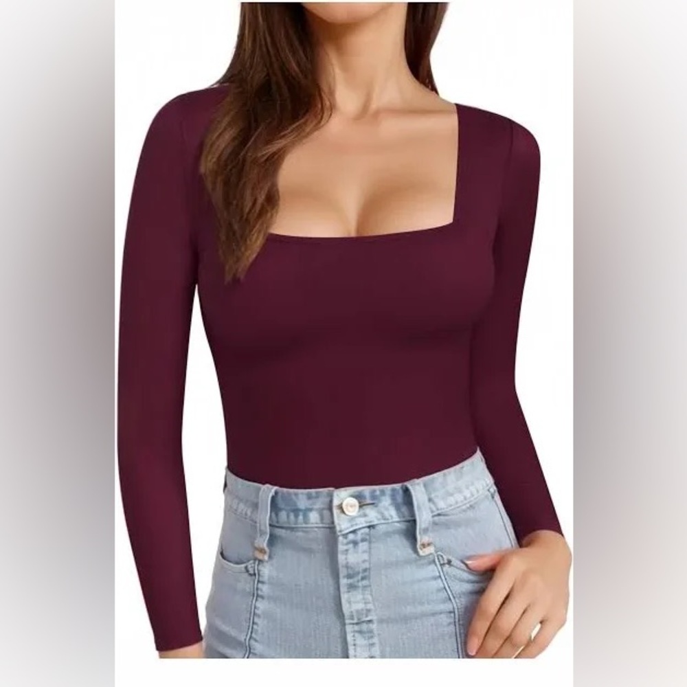 Burgundy square neck long sleeve top